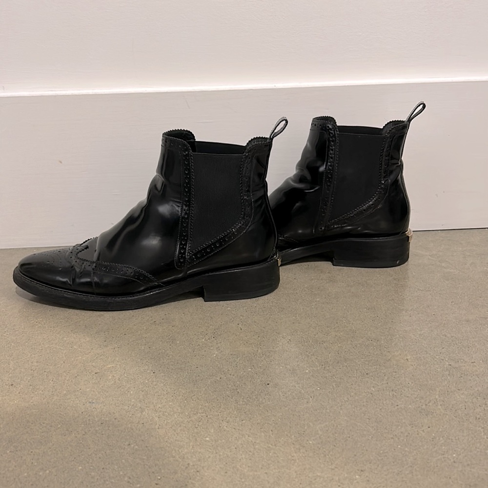 Burberry Wingtip Chelsea Boots - Picture 6 of 9